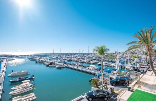 Puerto Banus Apartment | Puerto Banus Front Line 2 bedroom apartment