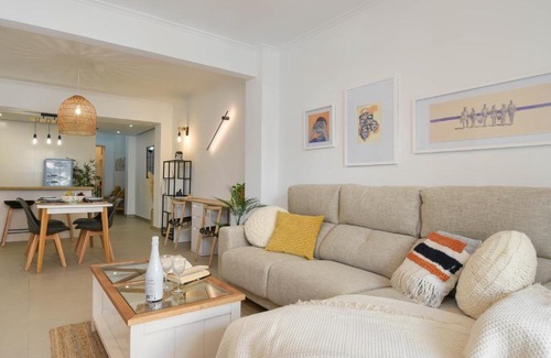 Aduanas Apartment | Puerto Mar by Aguilarent