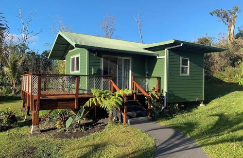 Pahoa Apartment | Puna Rainforest Hot Spring Retreat - Green Bamboo Cottage