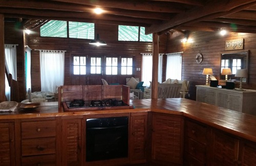 Morrumbene Cabin | Pura Vida Lodge