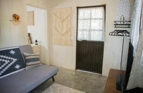 El Pescadero Hotel | Pure Baja Private Suites-Upscale Property with Infinity Pool and Lush Gardens