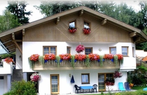 Iselsberg-Stronach Apartment | Pure relaxation in nature - arrive and feel good in **** apartments