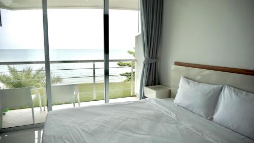 Na Chom Thian Apartment | Pure Sunset Beach - By Mikihollick
