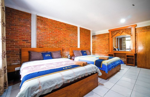 Lembang Hotel | Puri Saras Syariah