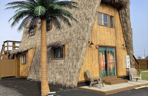 Wood River Junction Apartment | Purple Ape Escape: Unit 1/1