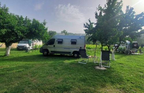 Pricelje RV Rental | Purple Eye Estate - Camp & Winery (Jokaš)