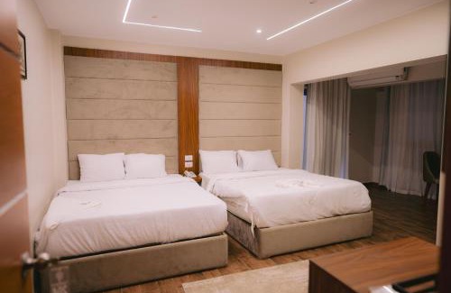 Al Haram Hotel | pyramids stone&tuya&view