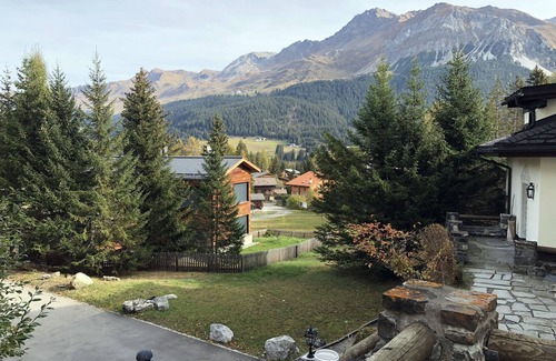 Lenzerheide Apartment | Quaint apartment in Lenzerheide with fireplace and beautiful panoramic views