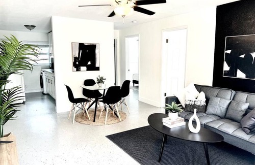 Riverside Park Apartment | Quaint apt. Centrally located in Ft Lauderdale