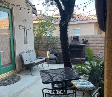 Indio Apartment | Quaint Coachella Music Festival Casita