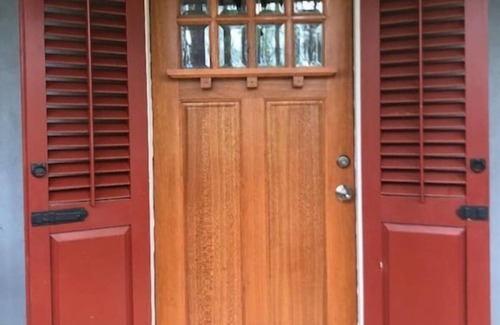 Shady Shores Cottage | Quaint cottage on the South End of Lake Lanier