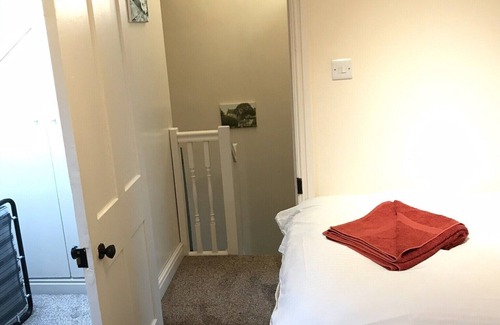 Bottesford House | Quaint cottage with all modern conveniences in quiet village location
