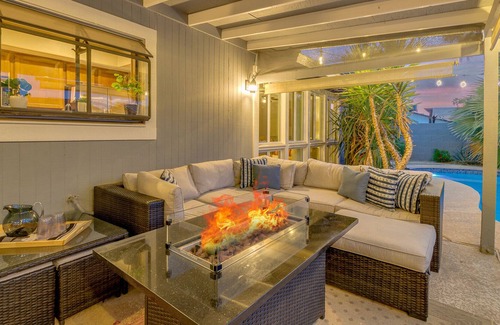 Scottsdale House | Quaint Scottsdale Spectacular Pool & Hot Tub Home!