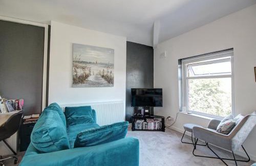 Wallasey Apartment | Quaint Studio Apartment Near To Waterfront