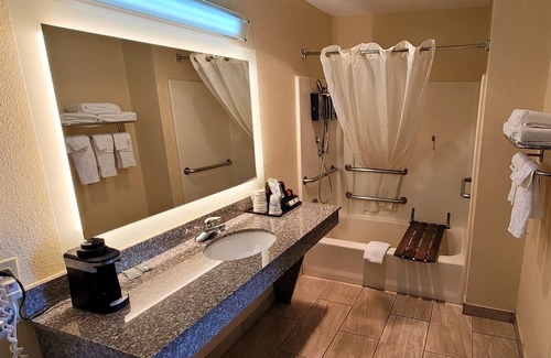 Ashburn Hotel | Quality Inn Ashburn