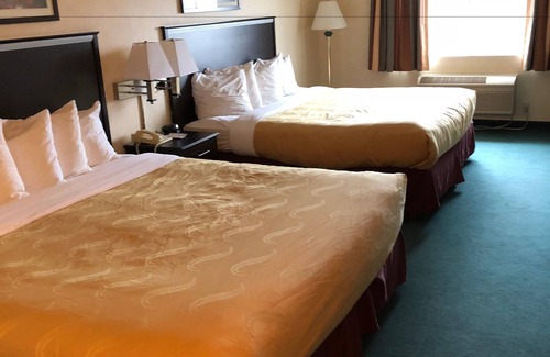 Boyd Acres Hotel | Quality Inn Bend North