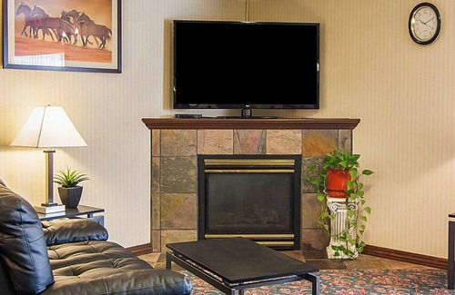 Boyd Acres Hotel | Quality Inn Bend North