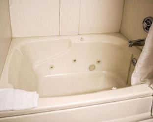 Clarion Hotel | Quality Inn Clarion