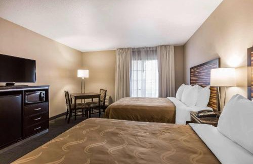 Fallbrook Hotel | Quality Inn Fallbrook I-15