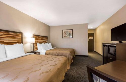 Fallbrook Hotel | Quality Inn Fallbrook I-15