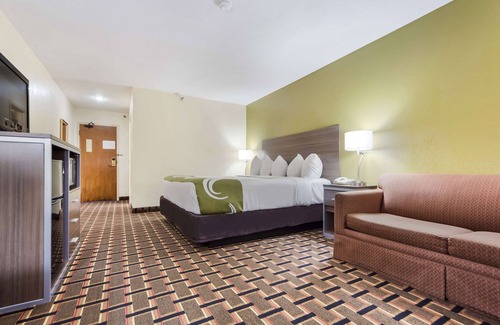 Lincoln Hotel | Quality Inn Lincoln Cornhusker