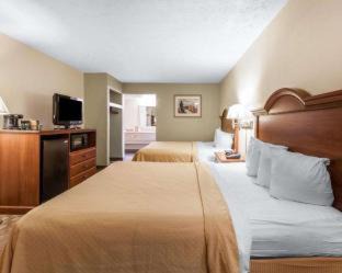 Pigeon Forge Hotel | Quality Inn & Suites at Dollywood Lane