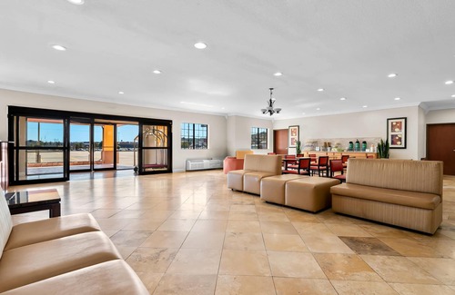 McAlester Hotel | Quality Inn & Suites McAlester on Hwy 69