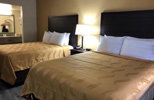 Mesa Hotel | Quality Inn & Suites near Downtown Mesa