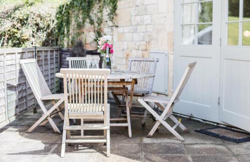 Winchcombe House | Queens