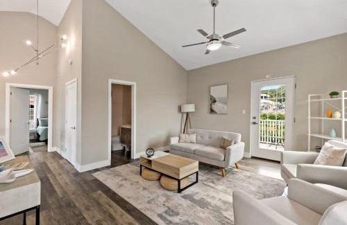 Christiansted Apartment | Queens Promise - King Bed - Walkable - AC