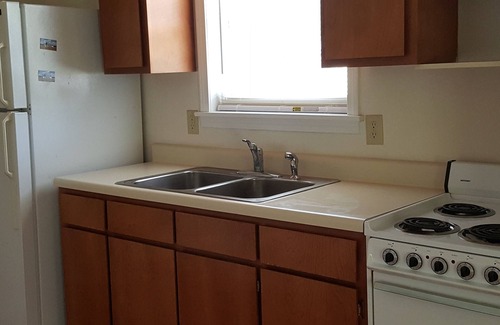 Dublin Apartment | Quiet 1-bedroom apartment with WiFi, Central Heat/AC in charming Dublin