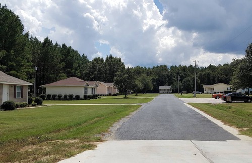 Dublin Apartment | Quiet 1-bedroom apartment with WiFi, Central Heat/AC in charming Dublin