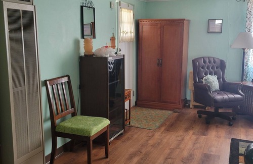 Bisbee House | Quiet and Affordable