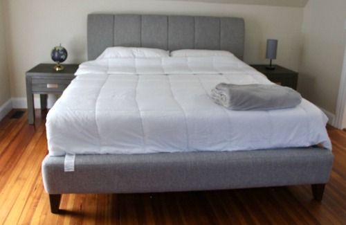 Malden Condo | Quiet and spacious 2 floor-3 bedroom condo