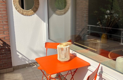 Golzheim Apartment | Quiet and sunny studio in direct proximity to the trade fair/arena and city center