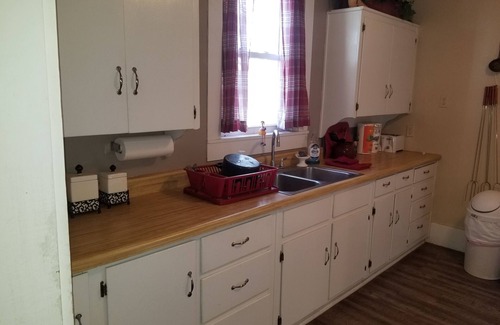 Lake City House | Quiet clean home with view of Gypsum Hills in Sun City