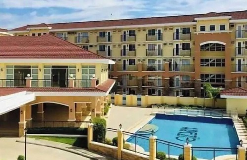 Sasa Condo | Quiet & Cozy 1BR Condo Unit w/free Pool, TV&WiFi