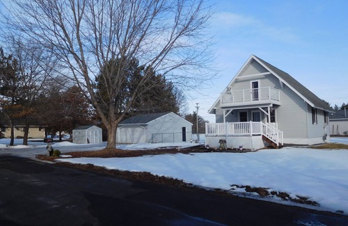 Black River Falls House | Quiet & Cozy Home Away From Home in Black River Falls