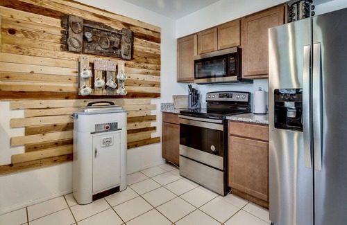 Sun City House | Quiet End Unit Townhouse for Two in Sun City-nUnique Decor! Close to everything!