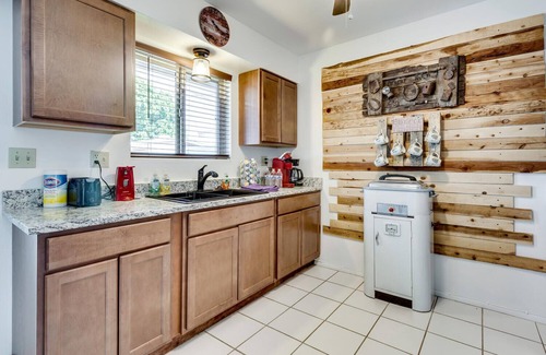 Sun City House | Quiet End Unit Townhouse for Two in Sun City-nUnique Decor! Close to everything!