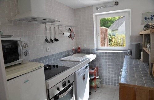 Tregastel House | Quiet house 50 m from the beach near shops