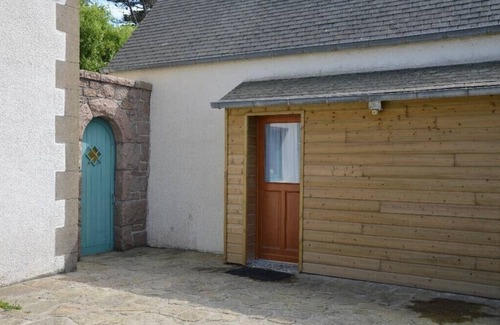 Tregastel House | Quiet house 50 m from the beach near shops