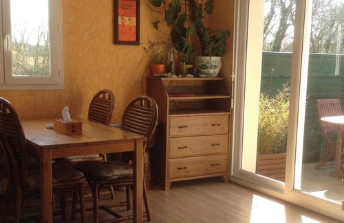 Cleden-Cap-Sizun House | quiet house with large flower garden a few km from the beaches