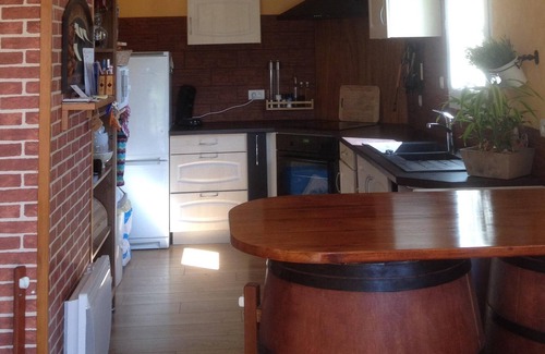 Cleden-Cap-Sizun House | quiet house with large flower garden a few km from the beaches