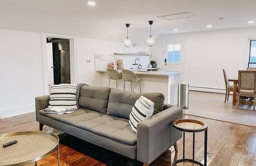 Marshall Other | Quiet, relaxing with beautiful views from the balcony - Near Downtown Marshall✨