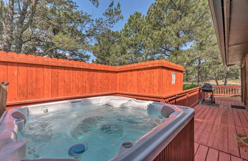 Ruidoso House | Quiet Retreat with Hot Tub - 16 Miles to Ski Apache!