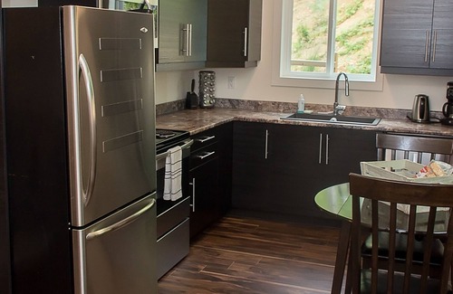 Regional District of Nanaimo House | Quiet Sanctuary