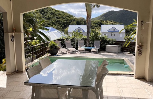 Cul de Sac Apartment | Quiet studio with private pool and garden