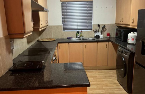Greater Johannesburg Metropolitan Area Apartment | Quiet, Very Specious Apartment In Dainfern