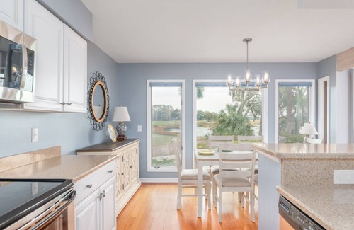 Dataw Island House | Quiet Villa on Dataw Island with creek views